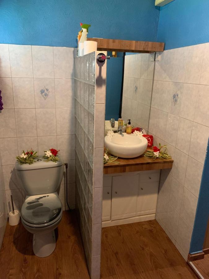 A Tomo Mai Homestay, Close To Airport, Private Bathroom Free Parking And Wifi With High Connection And Breakfast Optional Faaa Ngoại thất bức ảnh