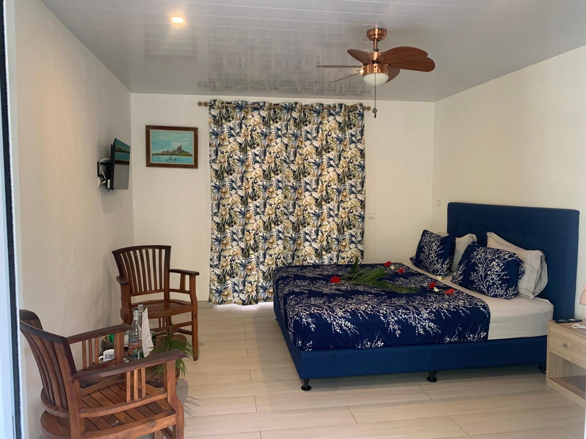 A Tomo Mai Homestay, Close To Airport, Private Bathroom Free Parking And Wifi With High Connection And Breakfast Optional Faaa Ngoại thất bức ảnh